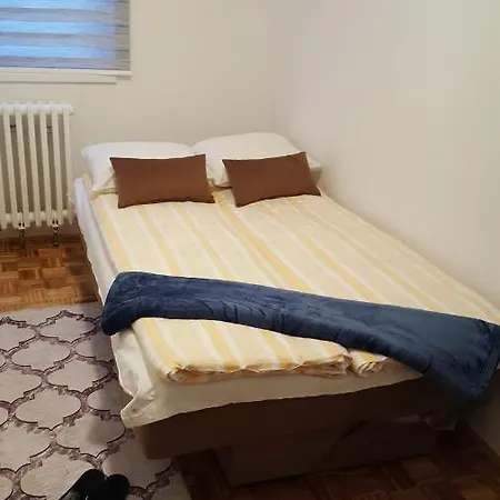 Apartment Haka Apartman
