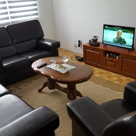 Haka Apartman Apartment