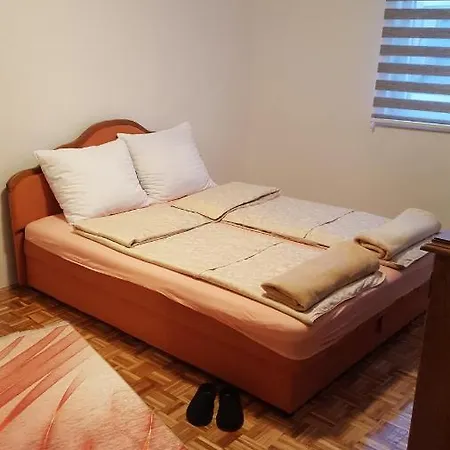 Haka Apartman Apartment