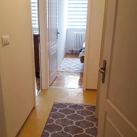 Haka Apartman *
