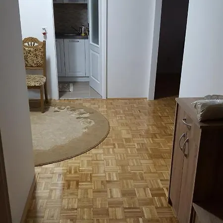Haka Apartman Apartment *