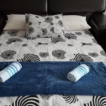 Apartment Haka Apartman *
